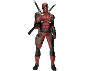 Figura neca marvel deadpool tamaño real