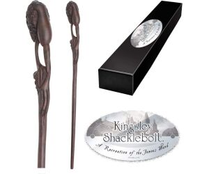Replica the noble collection harry potter kingsley shaklebolt varita con caja y placa de identificacion