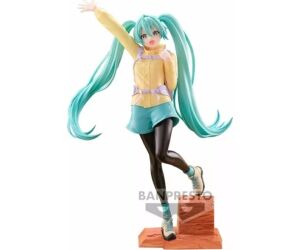 Figura banpresto hatsune miku holiday memories mountain climbing