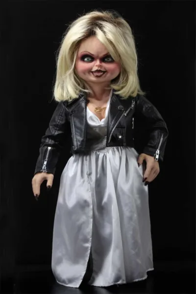 Replica neca chucky tiffany tamaño real