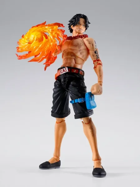 Figura tamashii nationa s.h. figuarts one piece portgas.d.ace -  marineford -