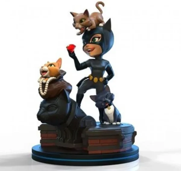 Figura quantum mechanix DC comics catwoman 13 cm q - fig elite